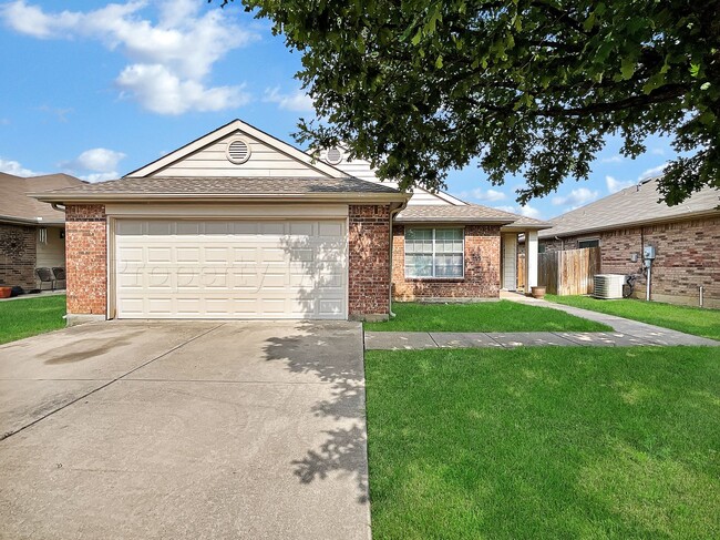 Charming Home in Established Haslet Community - Charming Home in Established Haslet Community