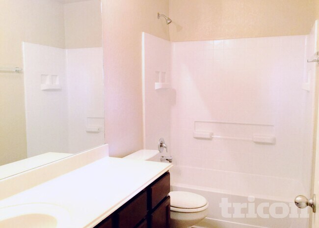 Photo - 5118 Badland Beacon