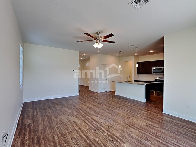 Photo - 1026 Summer Stone Lp