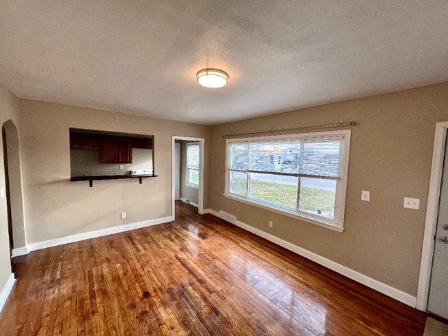 Photo - 908 State St Unit 908