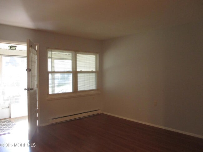 Photo - 469D Thornbury Ct