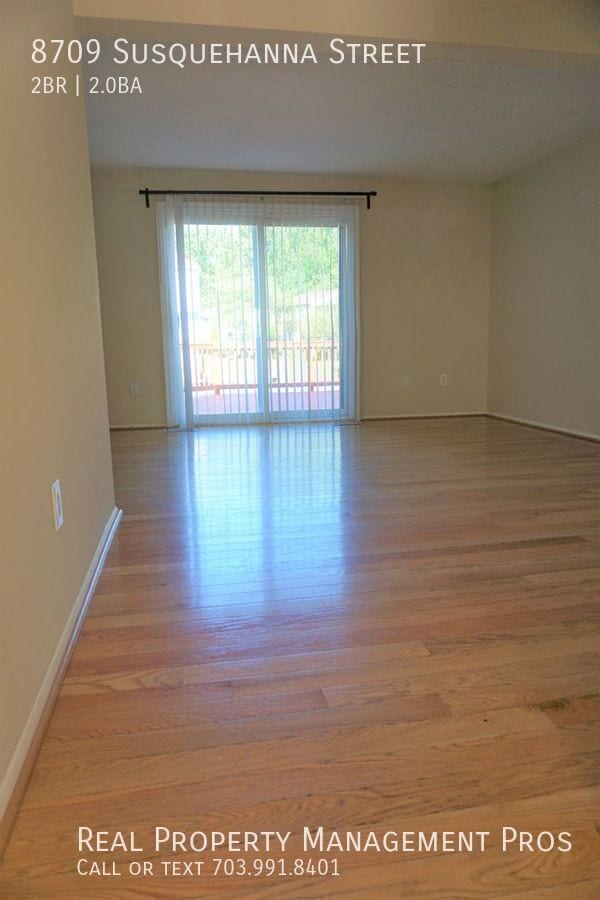 Photo - 8709 Susquehanna St