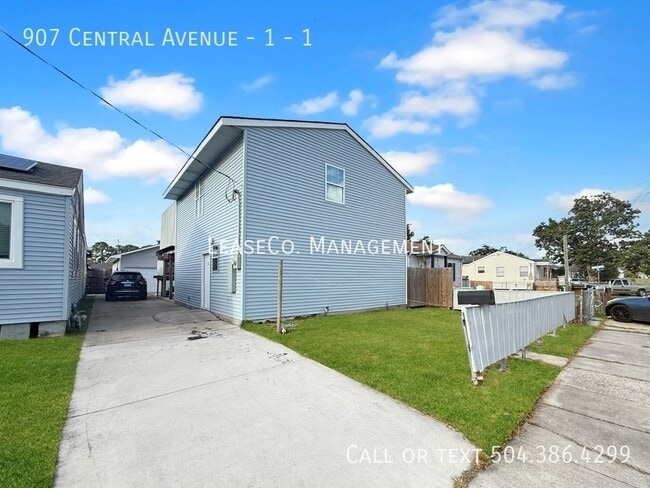 Building Photo - 907 Central Ave Unit 1