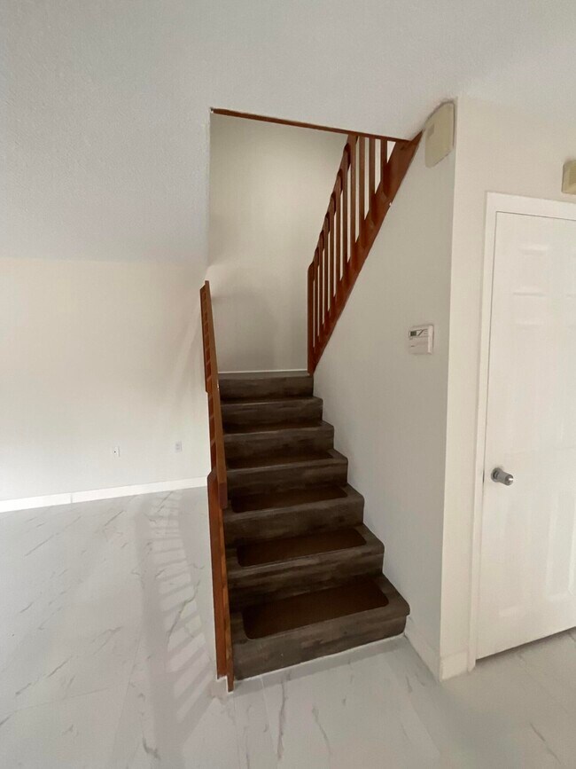 Photo - 7420 74th Way