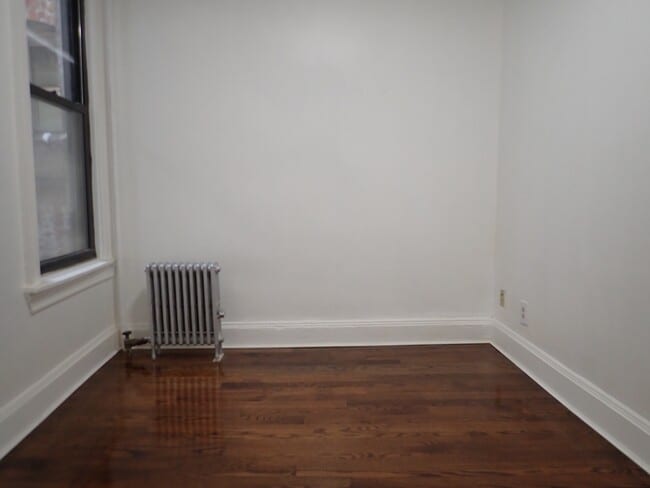 Photo - 1559 Eastern Pkwy Unit 2