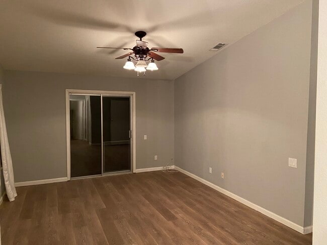 Photo - 1307 Rice Ln