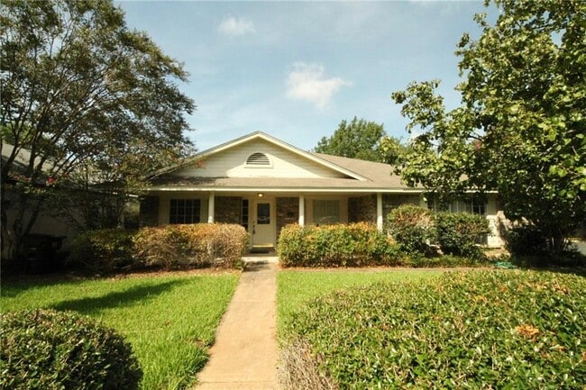 Building Photo - 7937 Luling Ln Rental