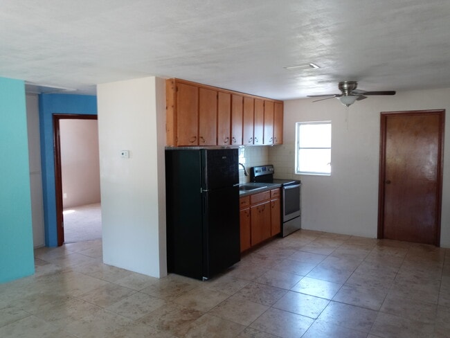 Photo - 5413 Jersey Ave S