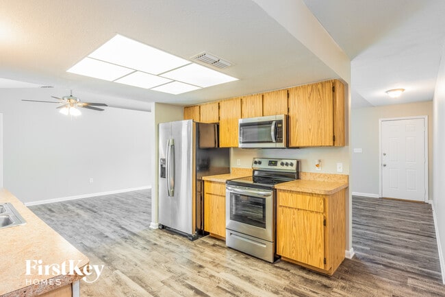 Photo - 1371 Maracaibo St