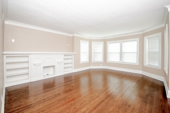 Photo - 2433 W Fargo Ave Unit 3