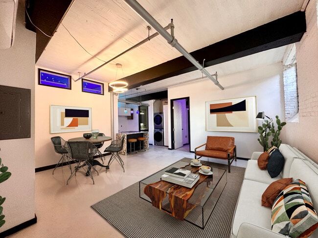 Building Photo - 109 Summer St Unit B