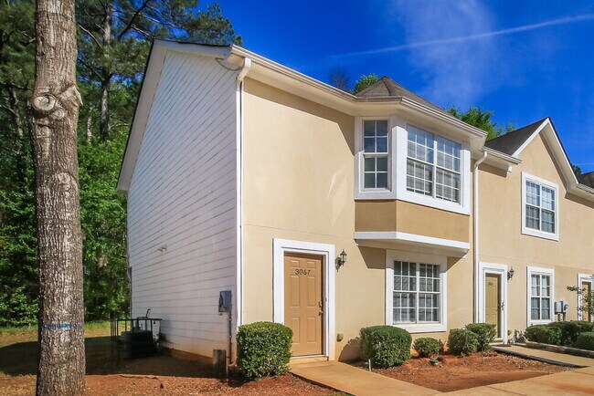 Photo - 3067 Fields Dr