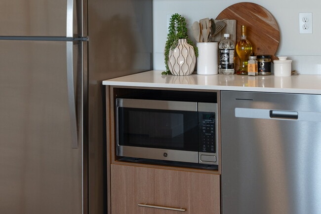 Appliances - Magnesium Village