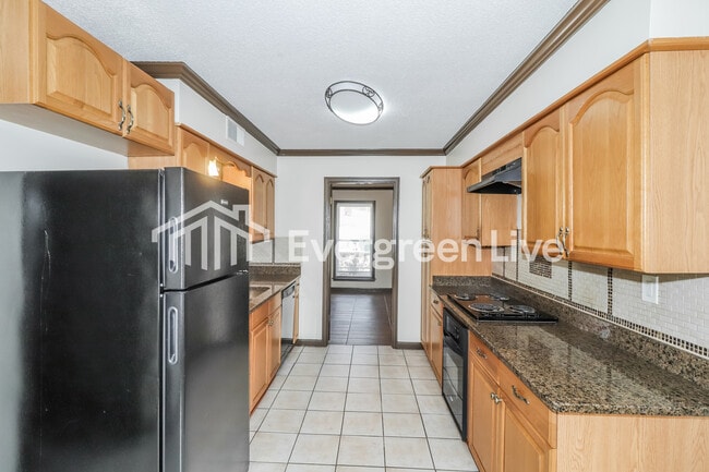 Photo - 3465 E Rolling Woods Dr