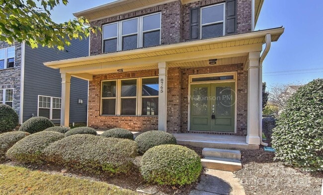 Photo - 8765 Aspinwall Dr