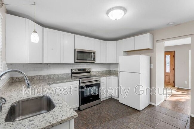 Photo - 615 Lynn Haven Ln