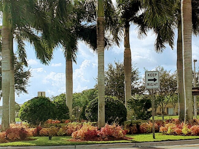 Photo - 1425 SE 24th Ct