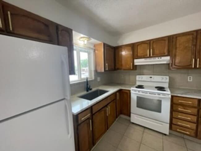 Photo - 2101 Chilton Dr