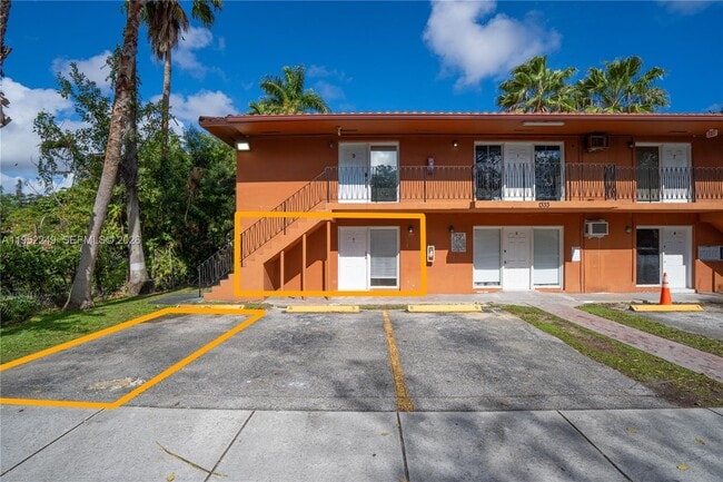 Photo - 1333 NW 15th St Unidad 4