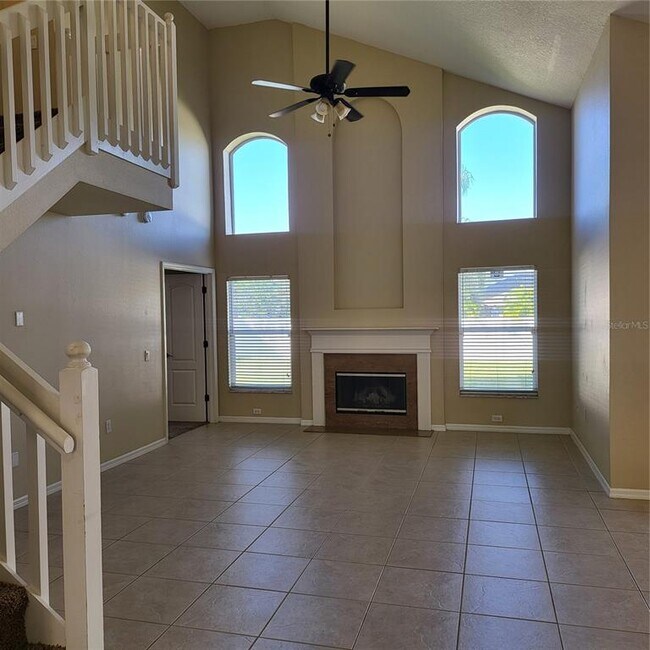 Photo - 25903 Bloomsbury Ct