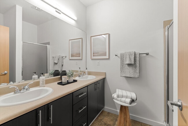 Tustin Apartment Homes