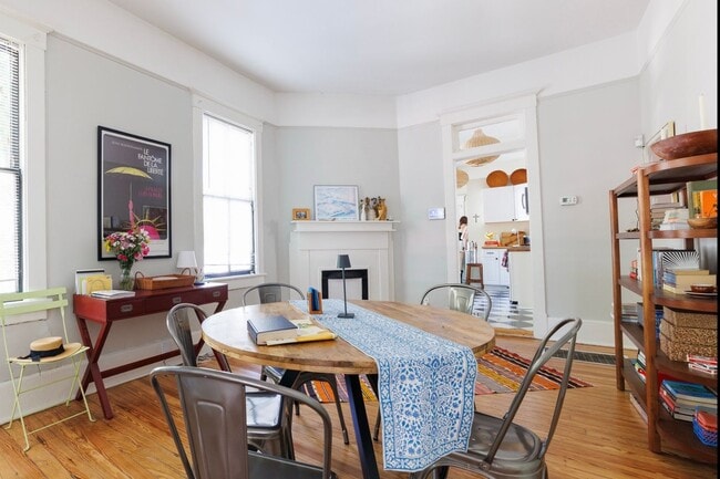 Photo - 2204-2204 Bull St Unit 2202