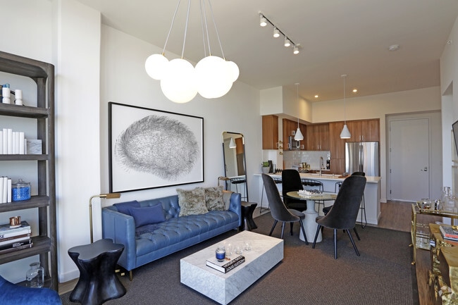 1 BR, 1 BA-679 SF