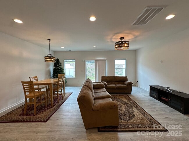 Photo - 11912 Basking Dr