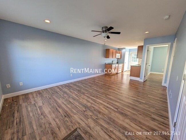 Photo - 13 Basketball Ct