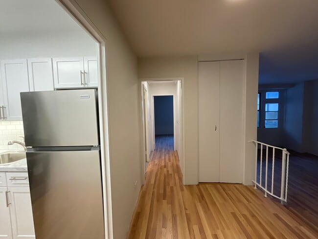 Photo - 3215 Avenue H Unit 1F