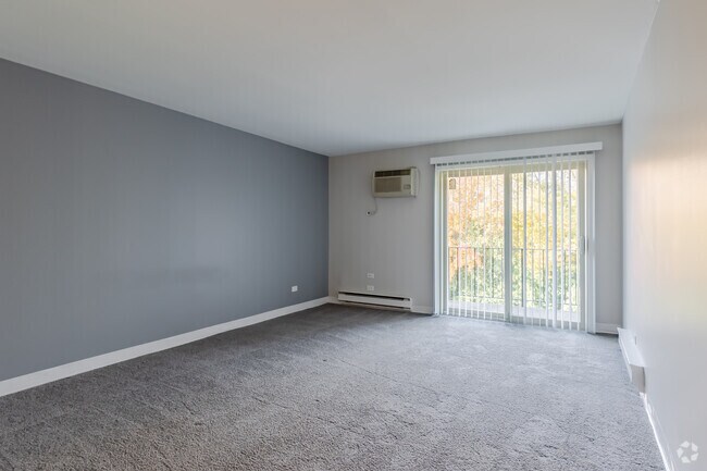 1BR, 1BA - Living