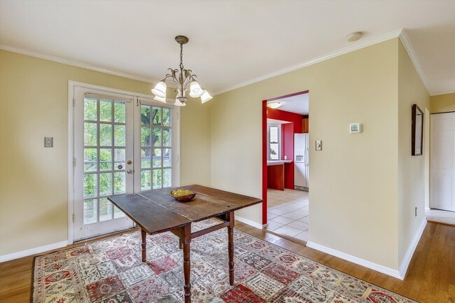 Photo - 2511 Harmon Rd