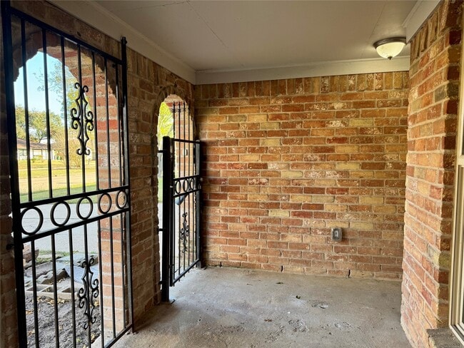 Photo - 15770 Chimney Rock Rd