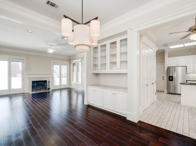 Photo - 4010 Long Champ Dr Unit 23