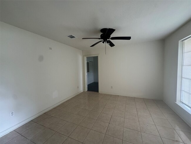 Photo - 1443 Willow Rock Rd