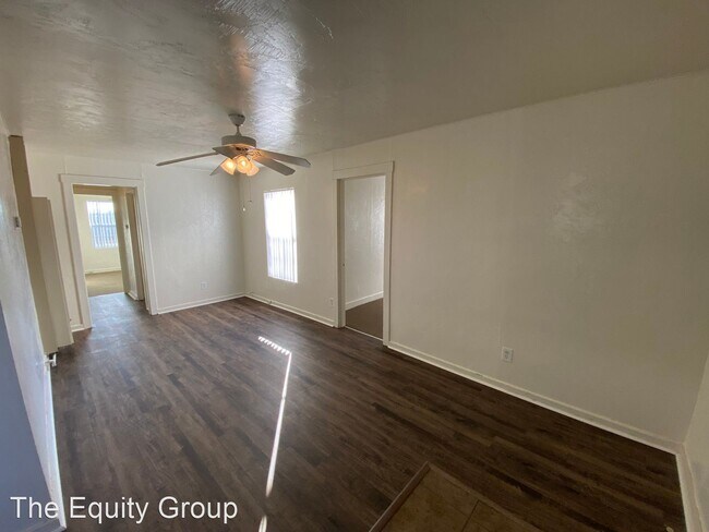 Photo - 3 br, 1 bath House - 829 Washington Street