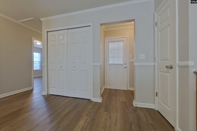 Photo - 180 Riglaw Cir