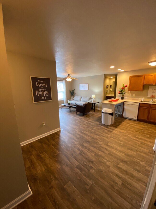 Eagle Village Student Housing Apartments Evansville, IN