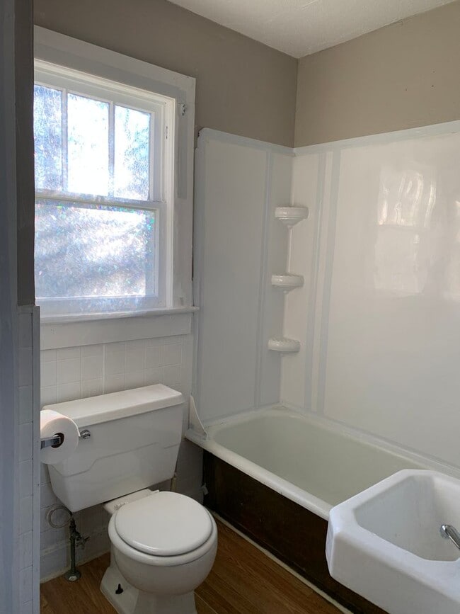 Photo - One Bedroom Apartment in Ringgold GA