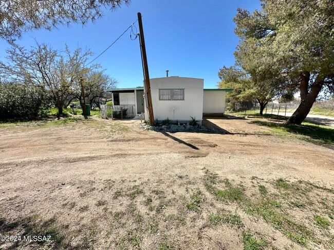 Photo - 1490 N John Adams St