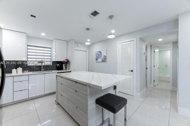 Photo - 3351 NW 85th Ave Unit 218