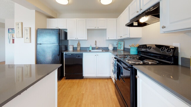 Kitchen - Sunset View