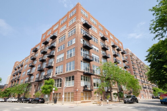 Photo - 1500 W Monroe St Unidad 112 Rental