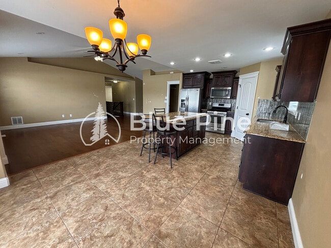 Photo - 6020 Bryson Ln