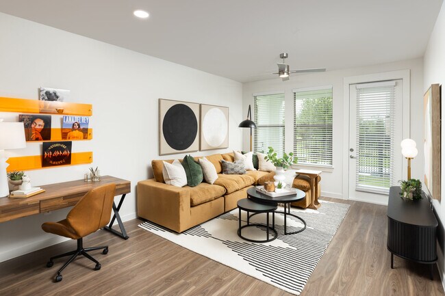 Photo - Now Leasing – Up to 6 Weeks Rent-Free Unit ACC1