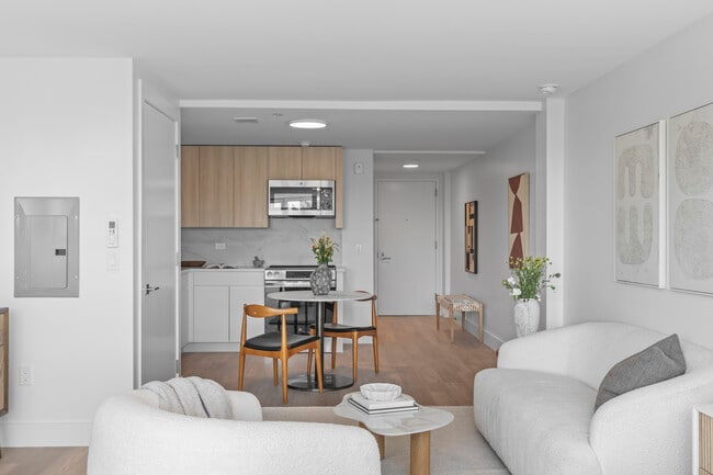 One Lyon Place