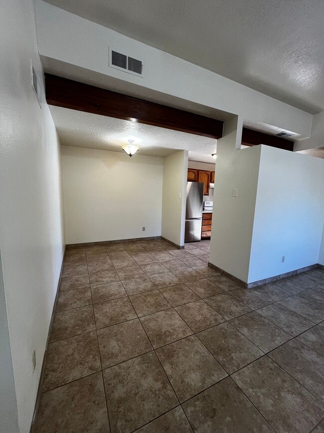 Photo - Spacious 3 bedroom 2 bath Home