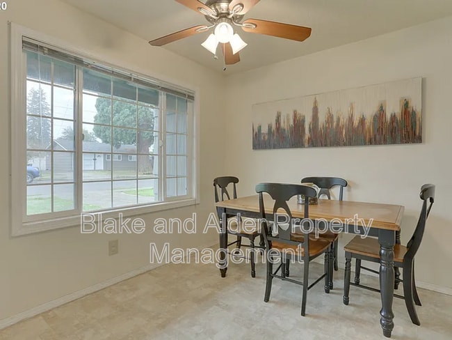 Photo - 9733 SE Ramona St