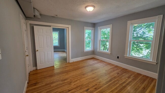Photo - 53 Merrifield St Unit 2