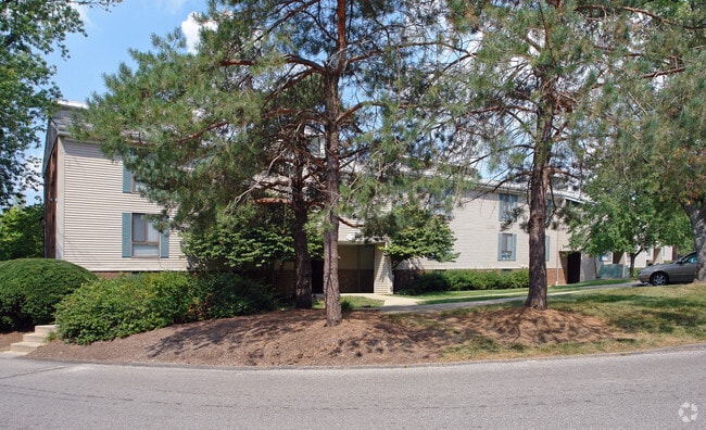 Woodgrove Point - Woodgrove Point